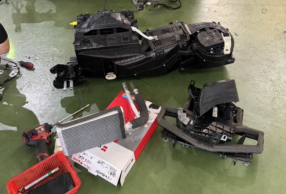 BMW X5冷氣不冷怎麼辦？G05壓縮機、蒸發器、膨脹閥一次換到位｜台中BMW X5冷氣維修推薦
